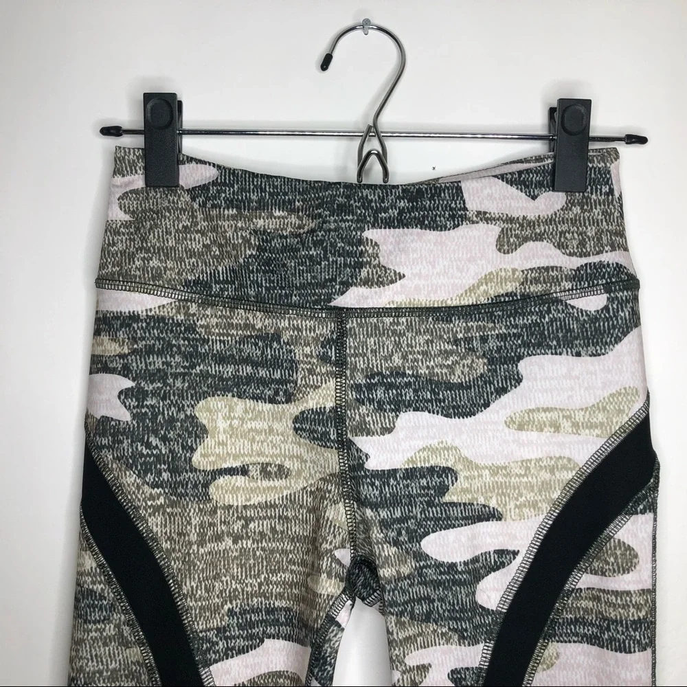 GOTTEX women’s athletic leggings in camo green and white w/black mesh de… - Picture 8 of 10